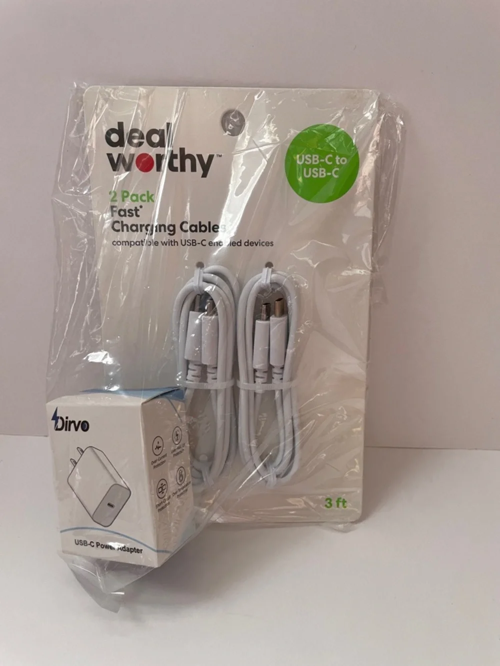 NWT White USB-C to USB-C Fast Charging Cable 2-Pack (3 ft)